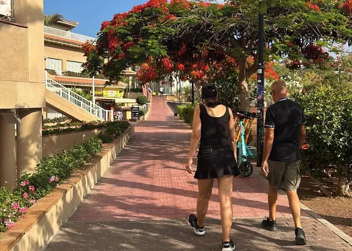 Eleonora Sweet Лос Кристианос